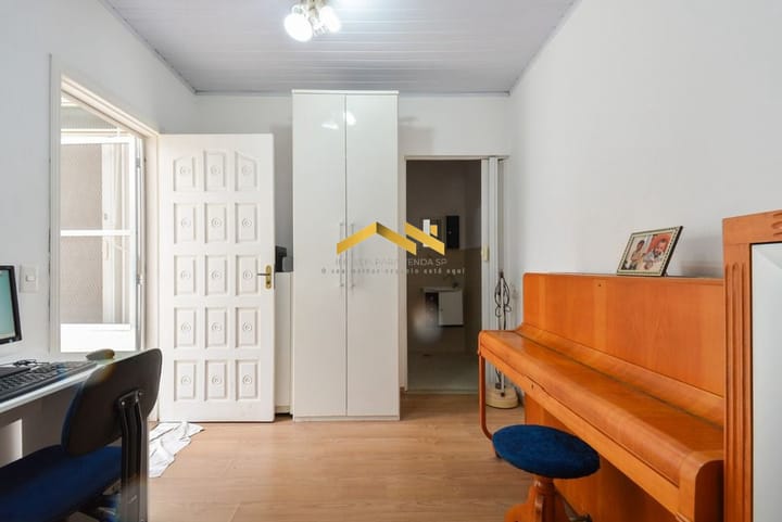 Casa à venda com 3 quartos, 200m² - Foto 28