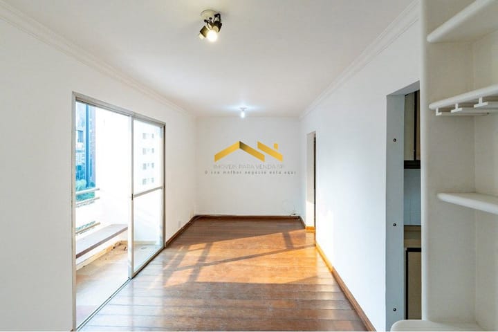 Apartamento à venda com 2 quartos, 72m² - Foto 1