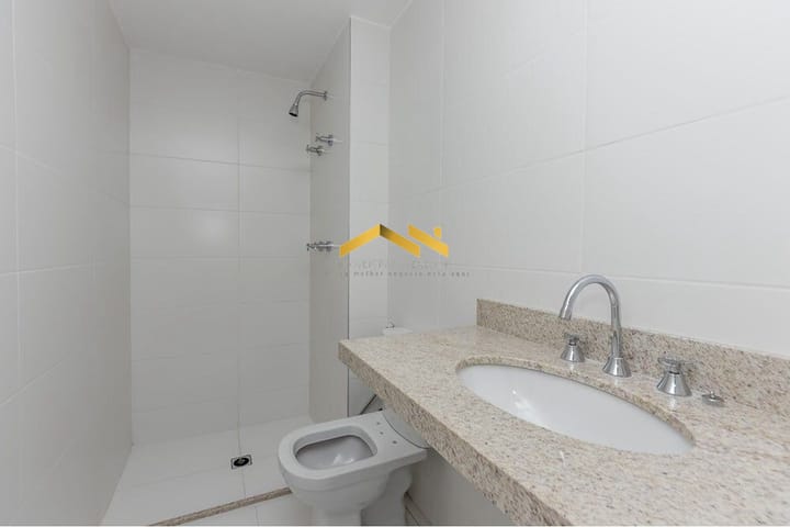 Apartamento à venda com 4 quartos, 162m² - Foto 2