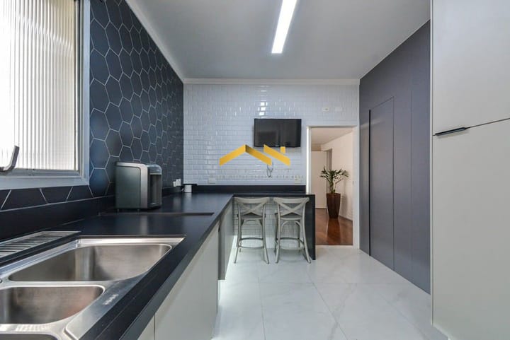 Apartamento à venda com 4 quartos, 183m² - Foto 52