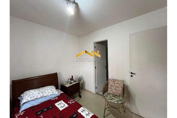 Apartamento à venda com 3 quartos, 86m² - Foto 2