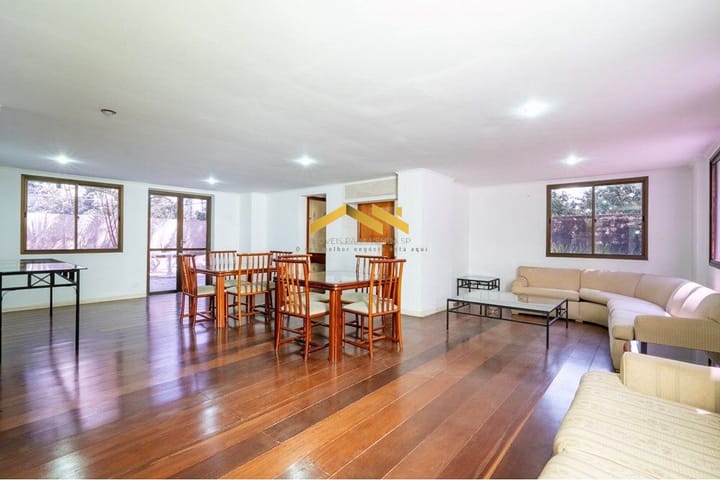 Apartamento à venda com 4 quartos, 200m² - Foto 18