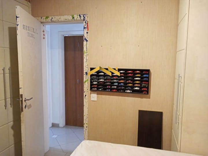 Apartamento à venda com 2 quartos, 77m² - Foto 6