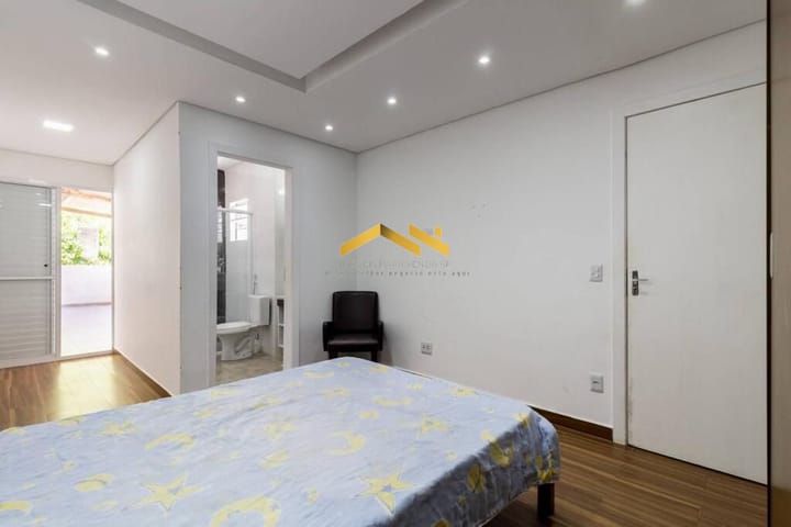 Casa à venda com 2 quartos, 140m² - Foto 12