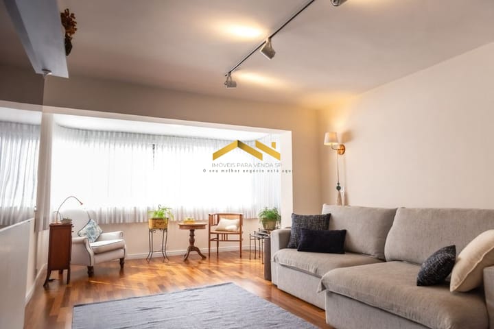 Apartamento à venda com 3 quartos, 122m² - Foto 1