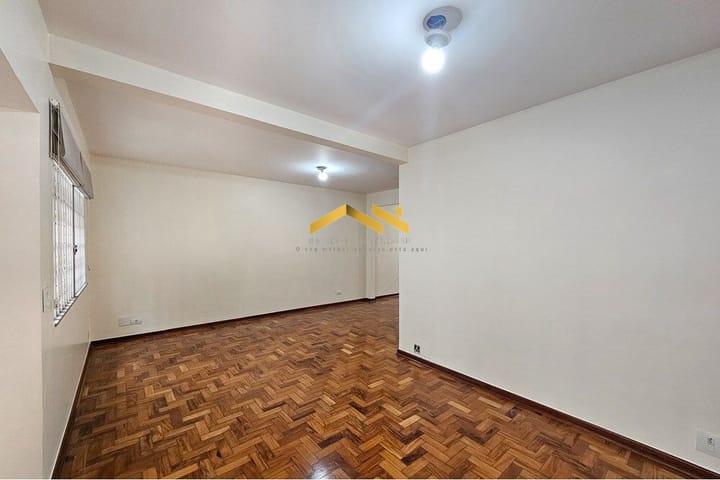 Casa à venda com 3 quartos, 240m² - Foto 22