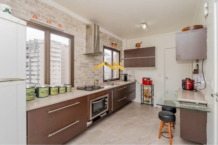 Apartamento à venda com 3 quartos, 130m² - Foto 6