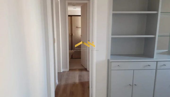 Apartamento à venda com 2 quartos, 75m² - Foto 3