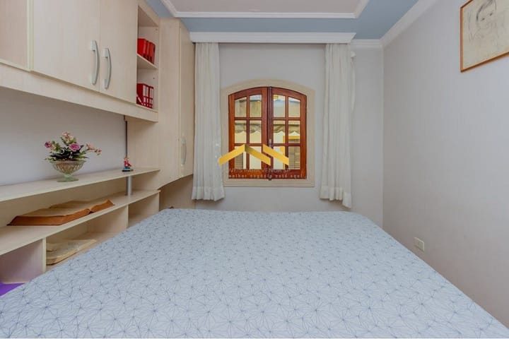 Casa à venda com 3 quartos, 322m² - Foto 10