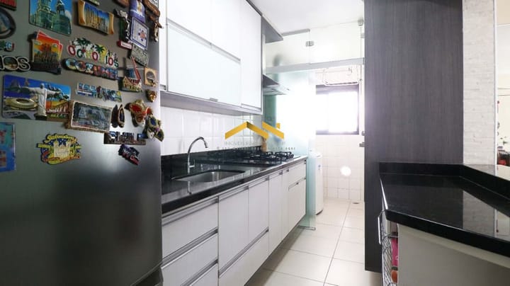 Apartamento à venda com 3 quartos, 75m² - Foto 42