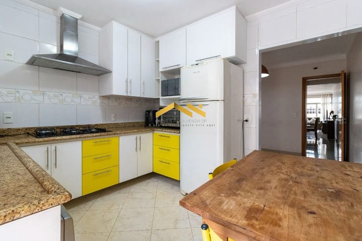 Casa à venda com 3 quartos, 142m² - Foto 17