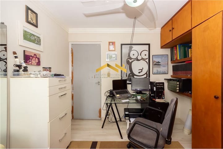 Apartamento à venda com 3 quartos, 90m² - Foto 4