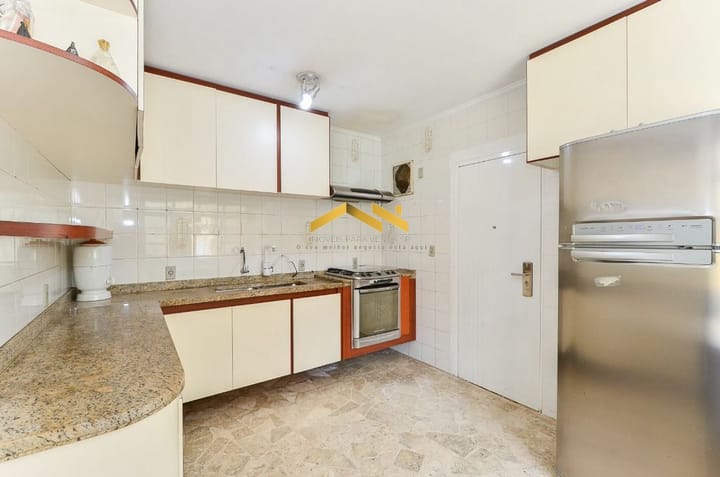 Casa à venda com 5 quartos, 273m² - Foto 12