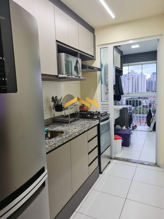 Apartamento à venda com 3 quartos, 66m² - Foto 28