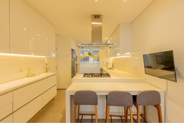 Apartamento à venda com 3 quartos, 138m² - Foto 10