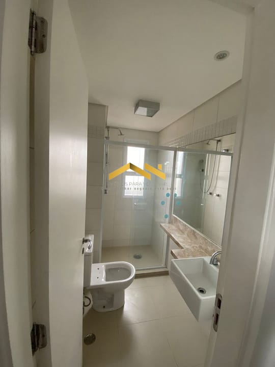 Apartamento à venda com 3 quartos, 124m² - Foto 4