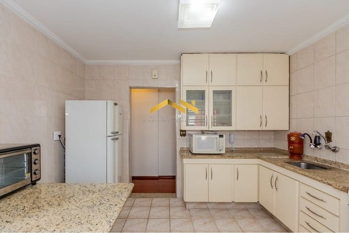 Apartamento à venda com 2 quartos, 80m² - Foto 3