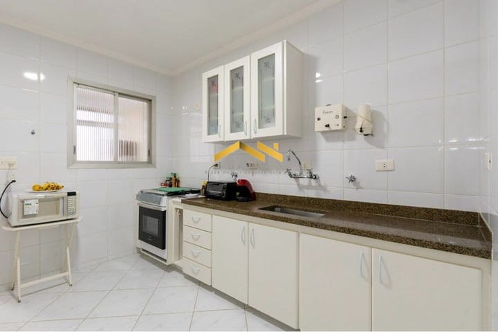 Apartamento à venda com 3 quartos, 107m² - Foto 8