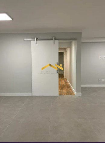 Apartamento à venda com 2 quartos, 105m² - Foto 11