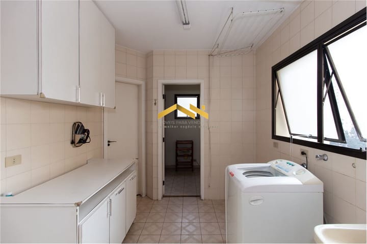 Apartamento à venda com 4 quartos, 192m² - Foto 10