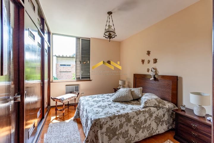 Casa à venda com 3 quartos, 388m² - Foto 42