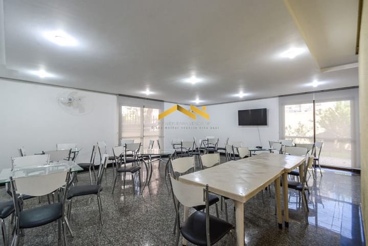 Apartamento à venda com 2 quartos, 57m² - Foto 17