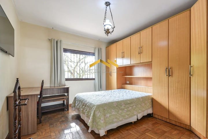 Casa à venda com 4 quartos, 242m² - Foto 11