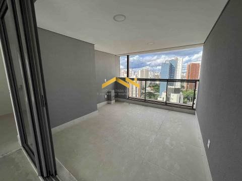 Apartamento à venda com 4 quartos, 165m² - Foto 1