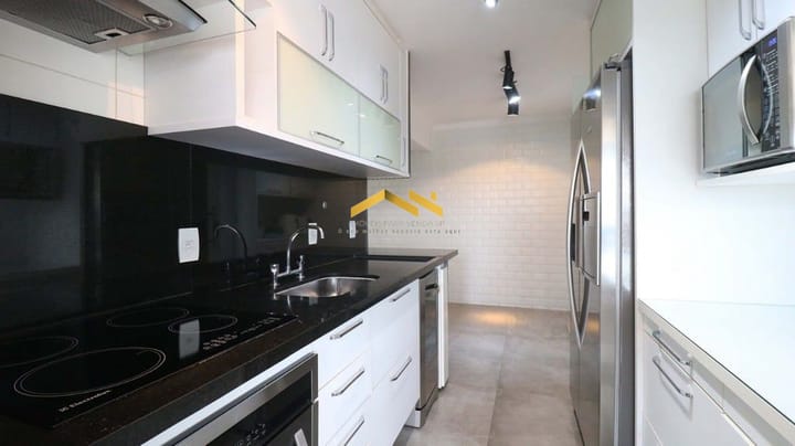 Apartamento à venda com 3 quartos, 146m² - Foto 3