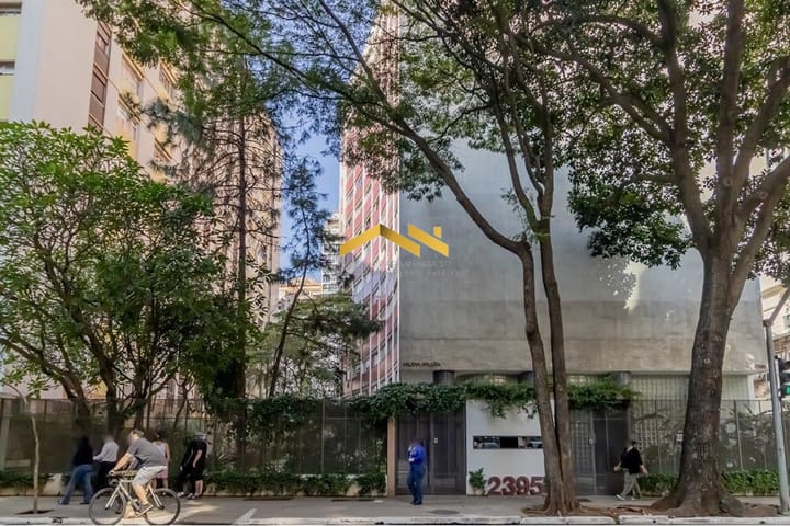 Apartamento à venda com 4 quartos, 238m² - Foto 3