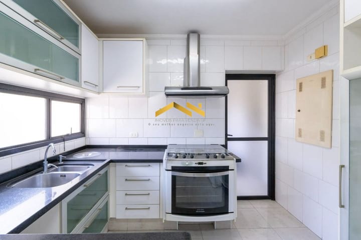 Apartamento à venda com 2 quartos, 132m² - Foto 9