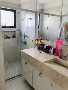 Apartamento à venda com 3 quartos, 272m² - Foto 14