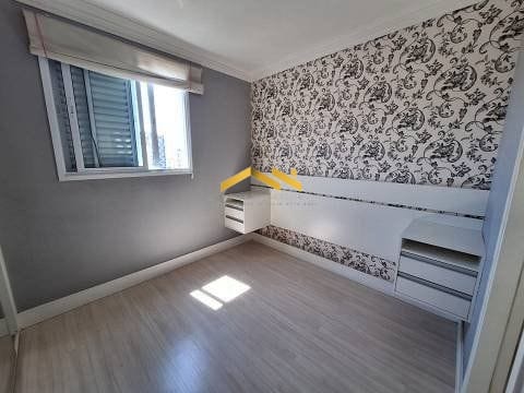 Apartamento à venda com 3 quartos, 66m² - Foto 3