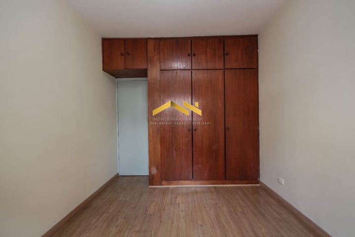 Casa à venda com 4 quartos, 366m² - Foto 4