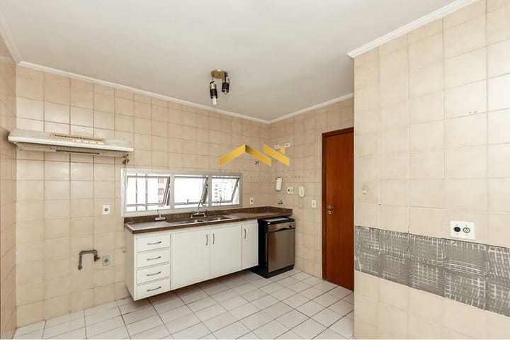 Apartamento à venda com 3 quartos, 163m² - Foto 13