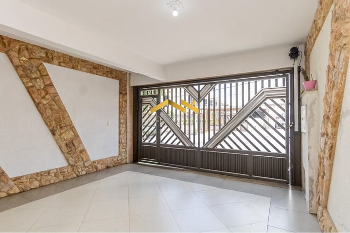 Casa à venda com 3 quartos, 211m² - Foto 18