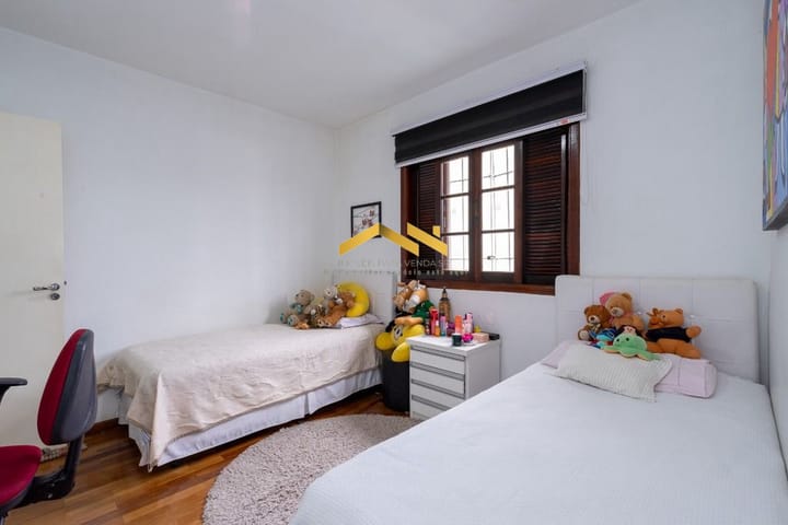 Casa à venda com 3 quartos, 130m² - Foto 9