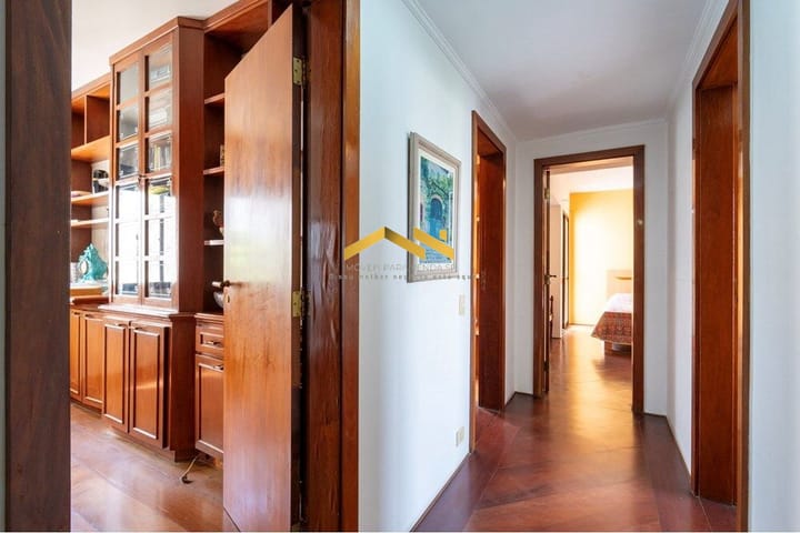 Apartamento à venda com 4 quartos, 200m² - Foto 45