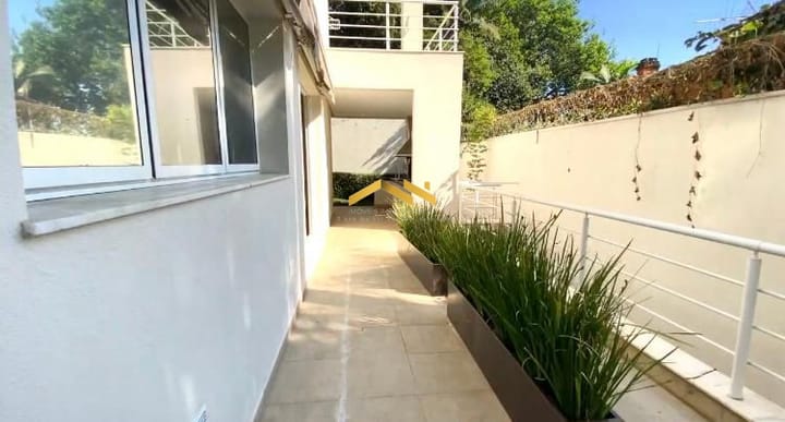 Casa à venda com 4 quartos, 608m² - Foto 30