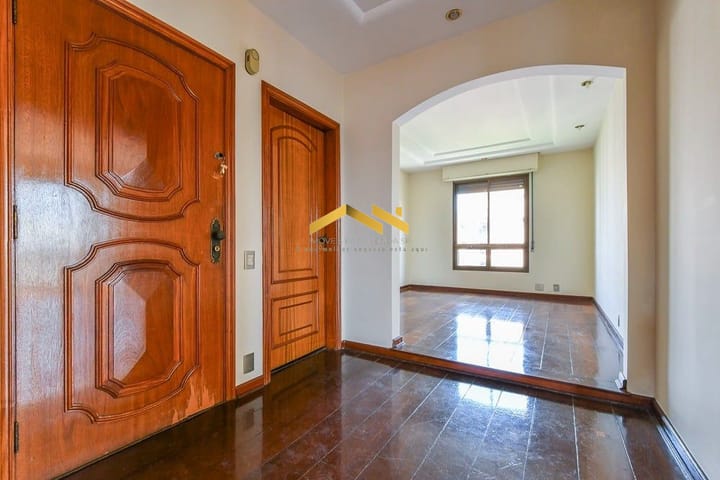 Apartamento à venda com 3 quartos, 256m² - Foto 9