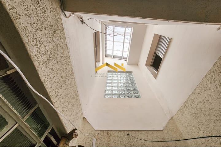 Casa à venda com 5 quartos, 202m² - Foto 16