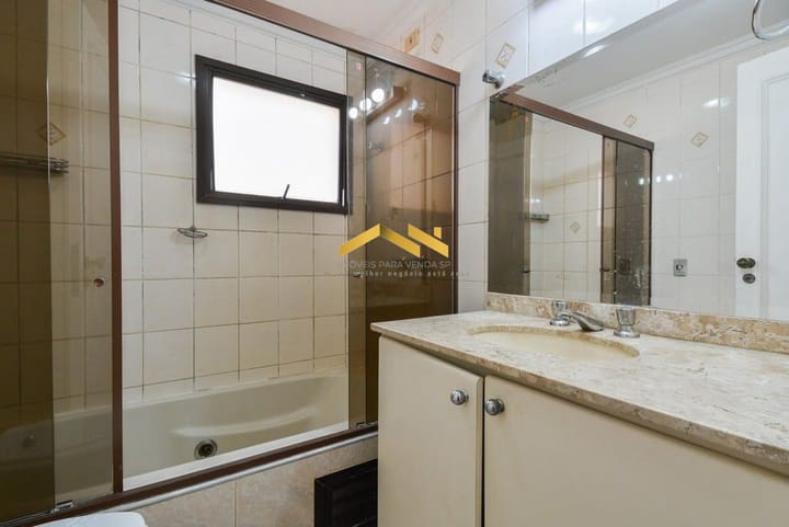 Apartamento à venda com 3 quartos, 209m² - Foto 50