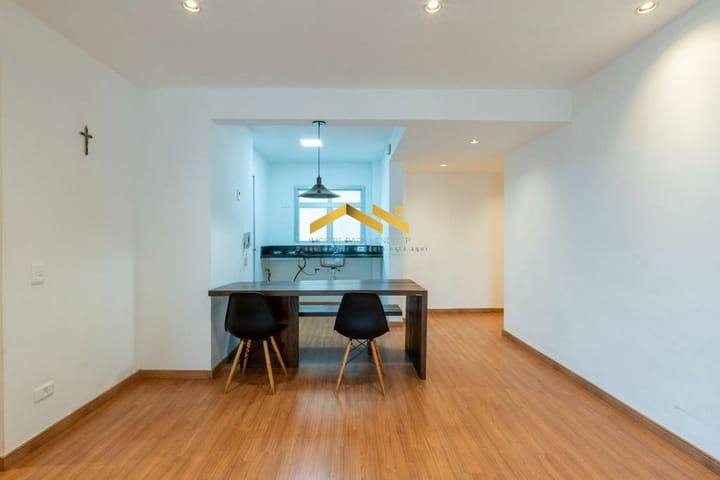 Apartamento à venda com 2 quartos, 70m² - Foto 33