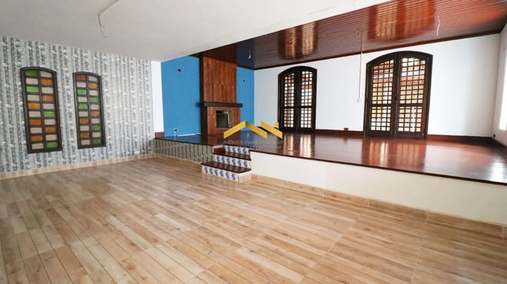 Casa à venda com 4 quartos, 336m² - Foto 14