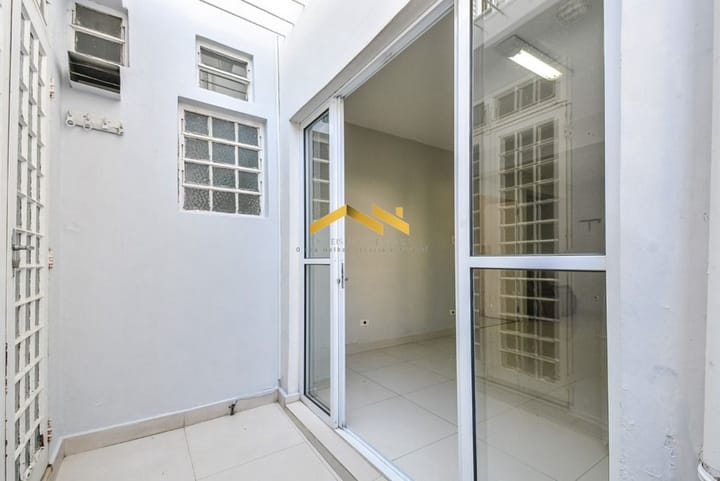 Casa à venda com 4 quartos, 205m² - Foto 36