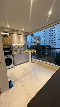 Apartamento à venda com 2 quartos, 70m² - Foto 4