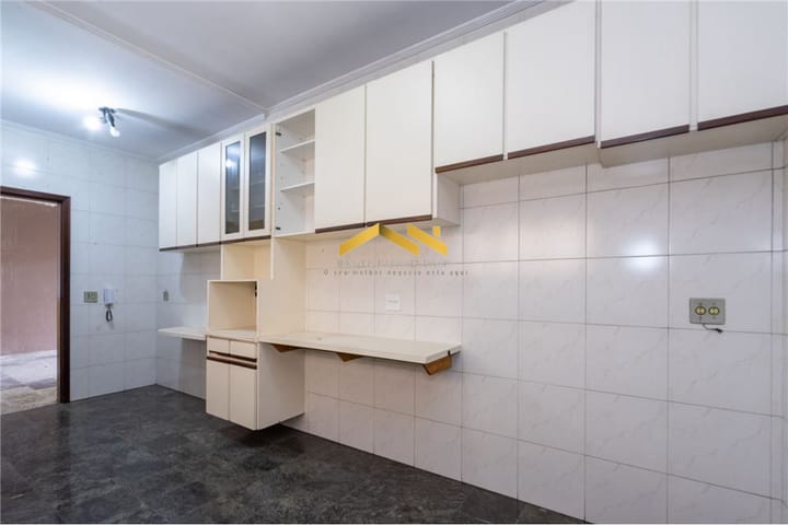 Casa à venda com 4 quartos, 233m² - Foto 44