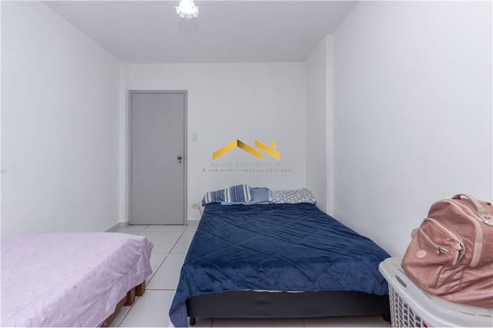 Apartamento à venda com 2 quartos, 70m² - Foto 12