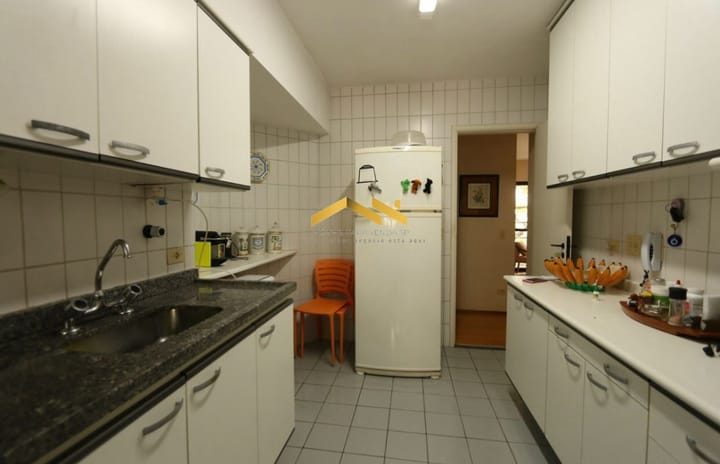 Apartamento à venda com 3 quartos, 110m² - Foto 5