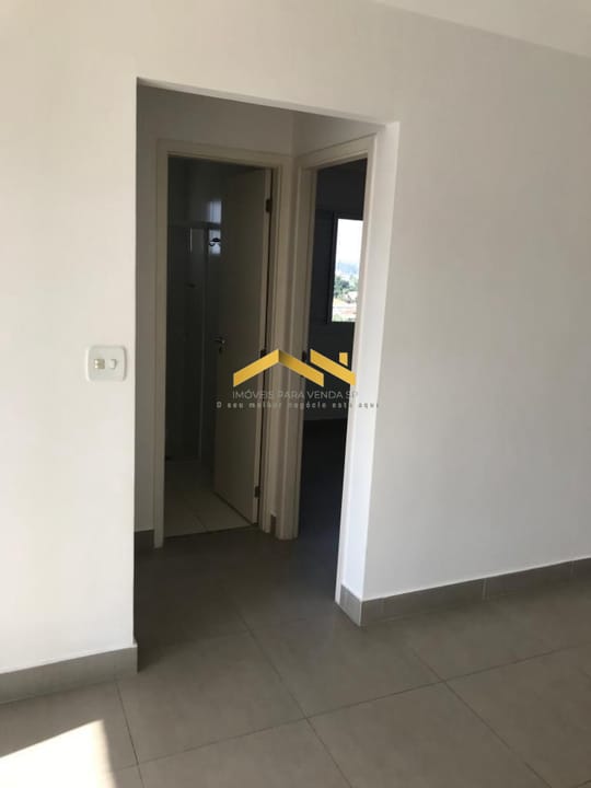 Apartamento à venda com 2 quartos, 63m² - Foto 3